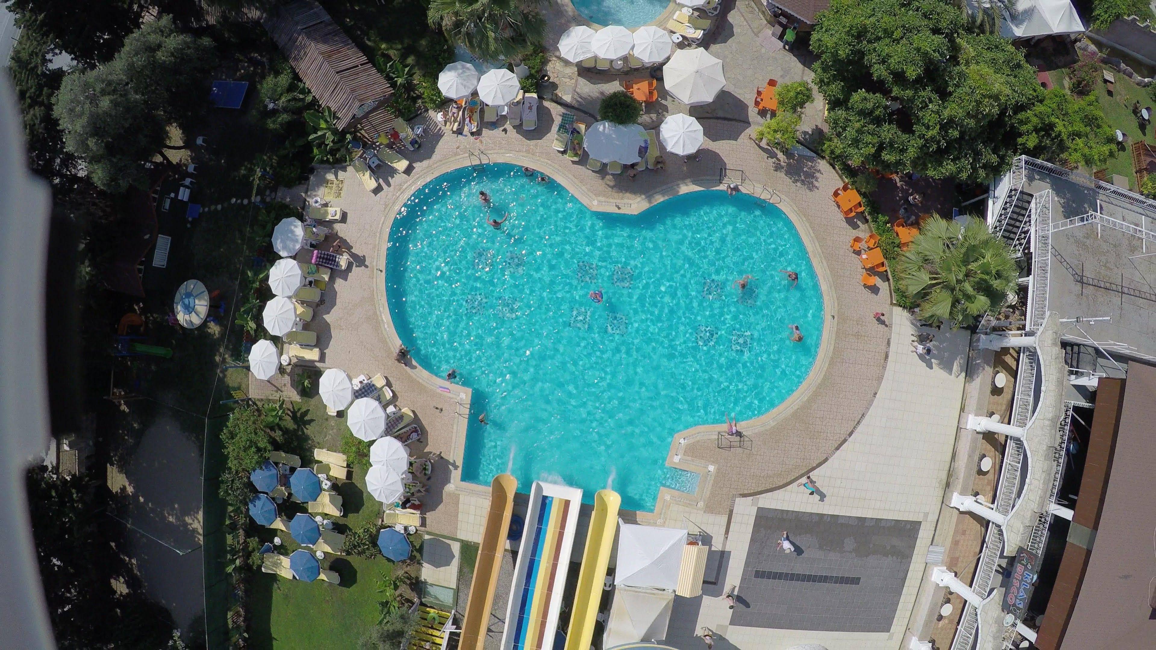 First Class Hotel Alanya Buitenkant foto