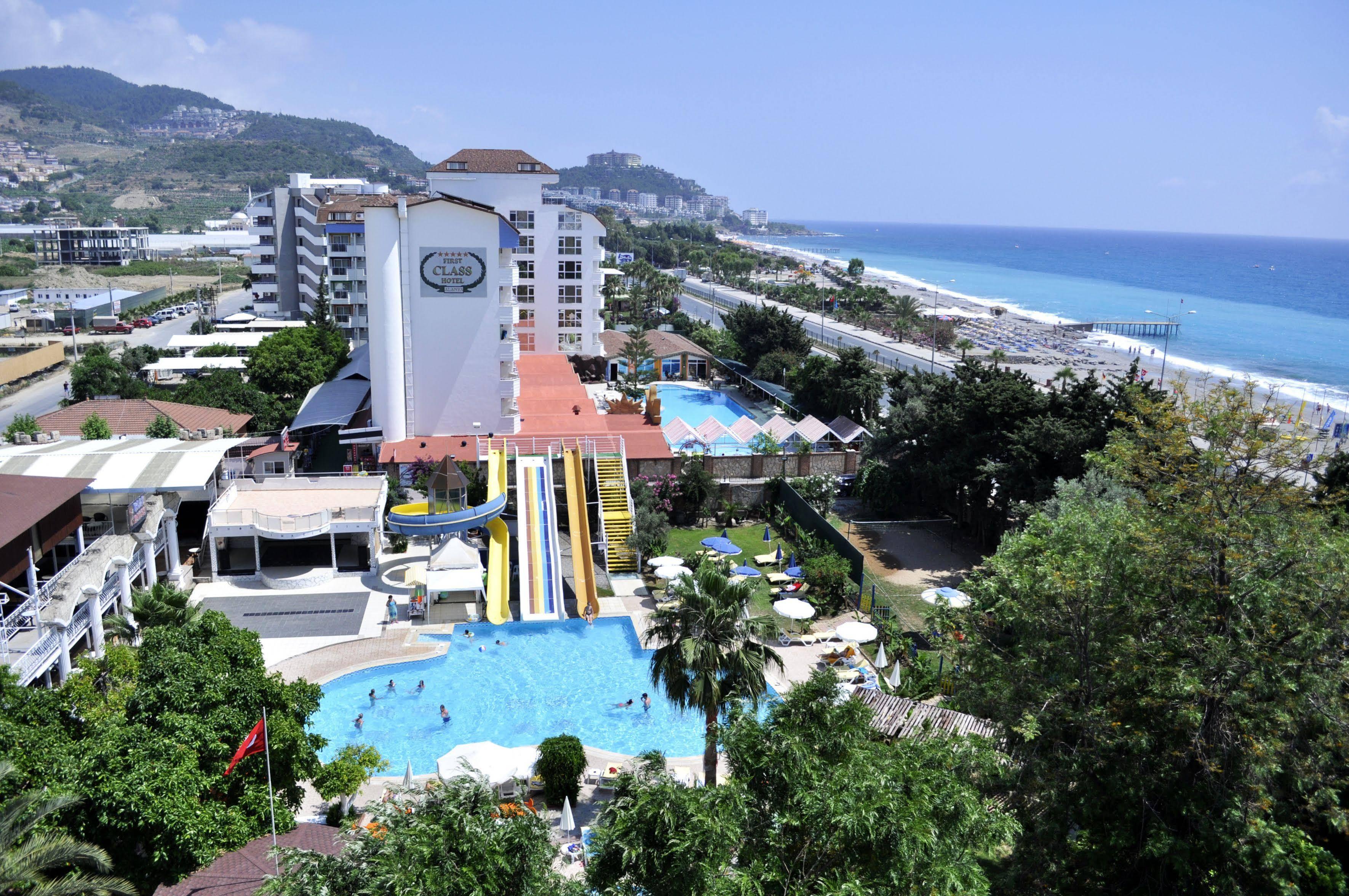 First Class Hotel Alanya Buitenkant foto
