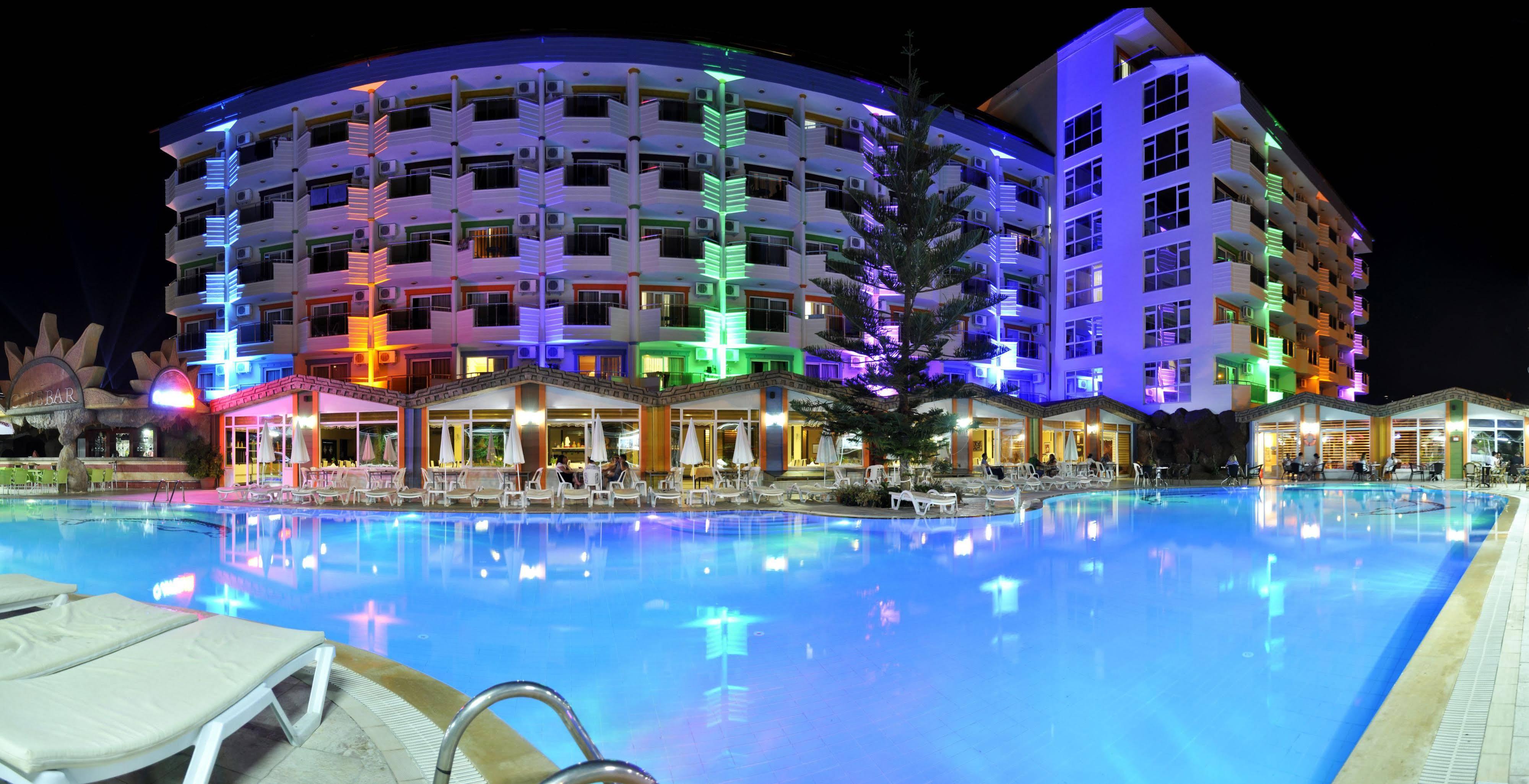 First Class Hotel Alanya Buitenkant foto