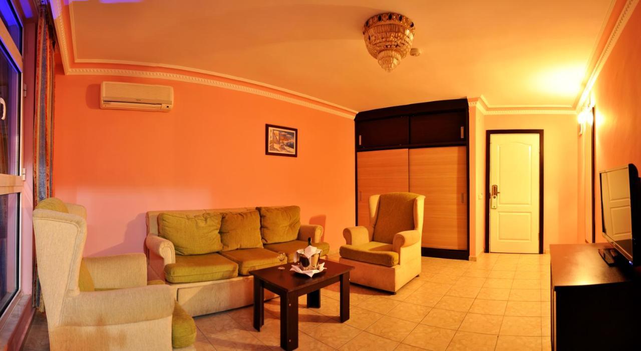 First Class Hotel Alanya Buitenkant foto