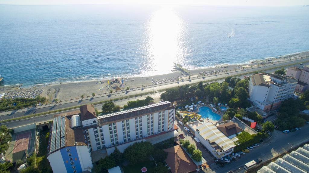 First Class Hotel Alanya Buitenkant foto