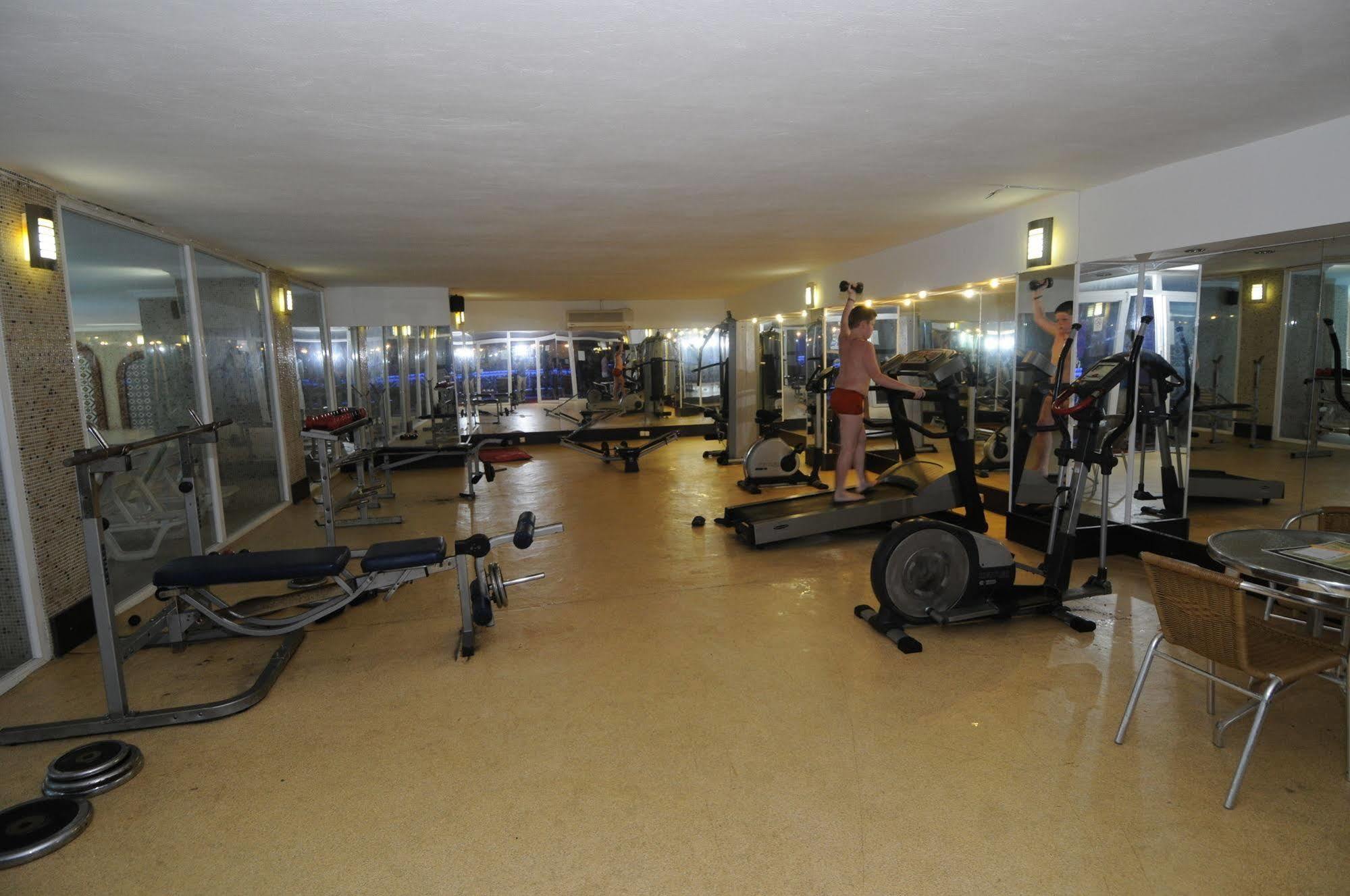 First Class Hotel Alanya Buitenkant foto